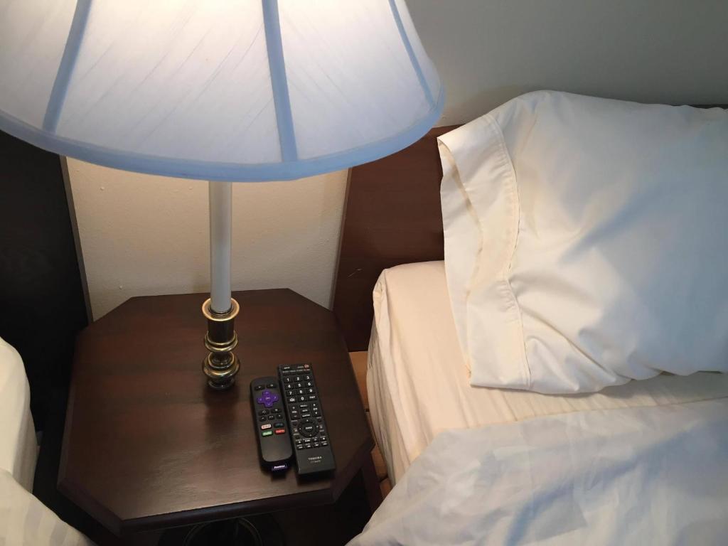 Room image 2